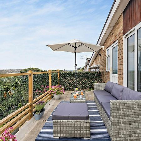 2 Bed In Aberdovey 91946 Villa Aberdyfi Exterior photo