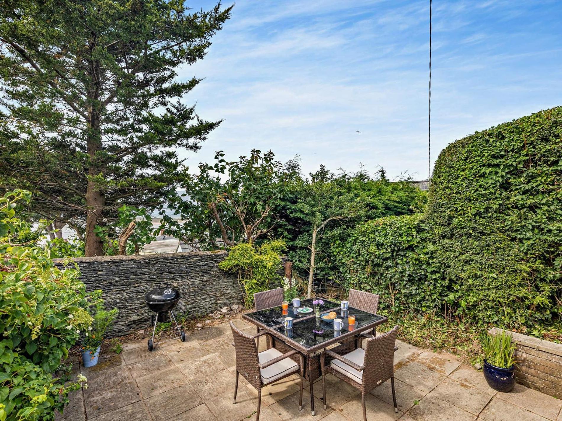 2 Bed In Aberdovey 91946 Villa Aberdyfi Exterior photo